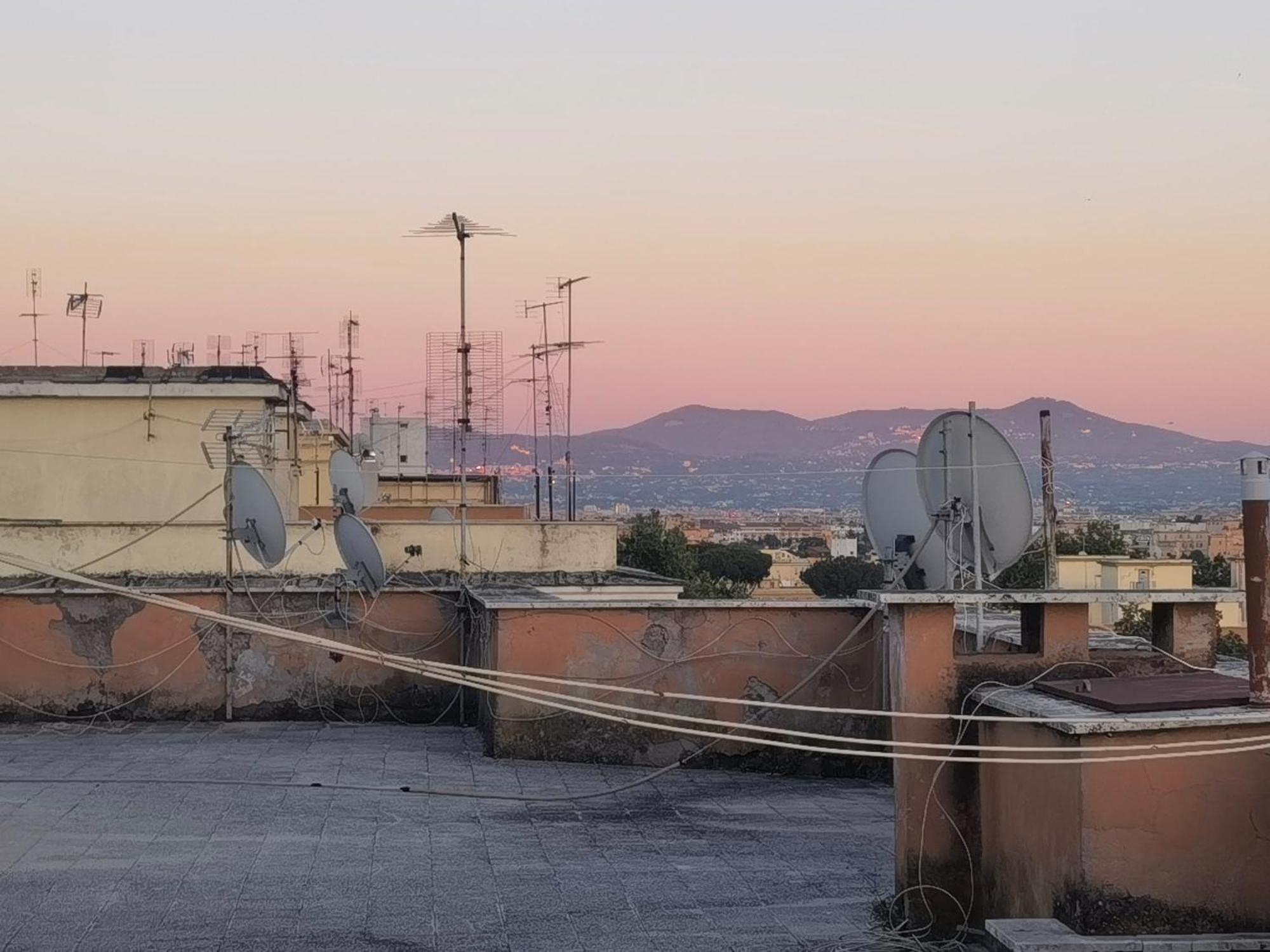 Metro Lodi Apartment Rome Exterior photo